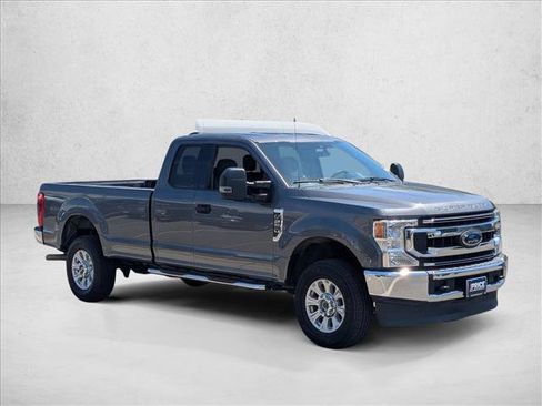 Used 2021 Ford F250 XLT AWD/4WD image 3