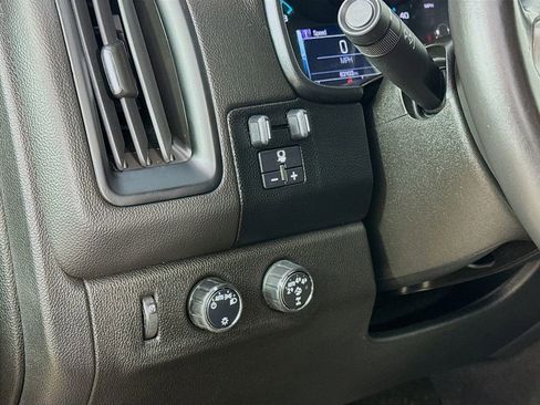 Used 2018 Chevrolet Colorado ZR2 AWD/4WD image 12