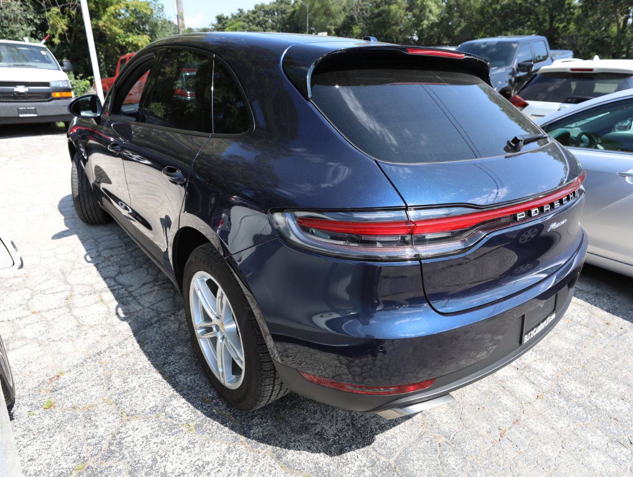 Used 2020 Porsche Macan AWD/4WD image 8