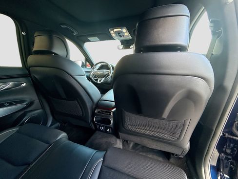 Used 2025 Genesis GV70 3.5T Sport image 27