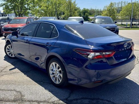 Used 2023 Toyota Camry LE image 3