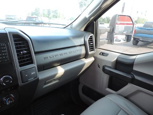 Used 2017 Ford F350 XL w/ Power Equipment Group image 10