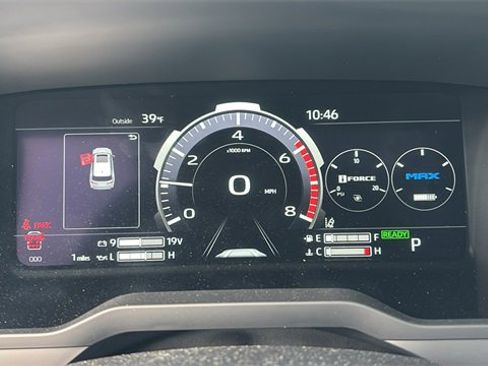 New 2026 Toyota Sequoia Platinum image 14