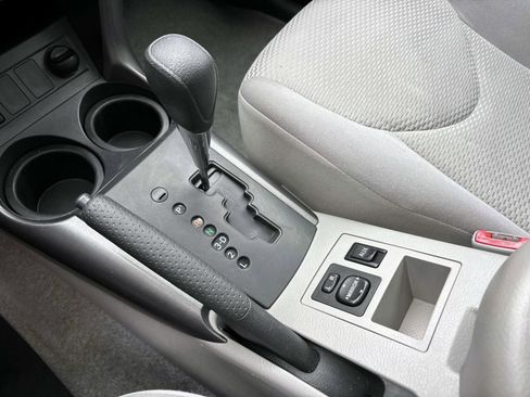 Used 2011 Toyota RAV4 Base w/ Upgrade Value Pkg image 22