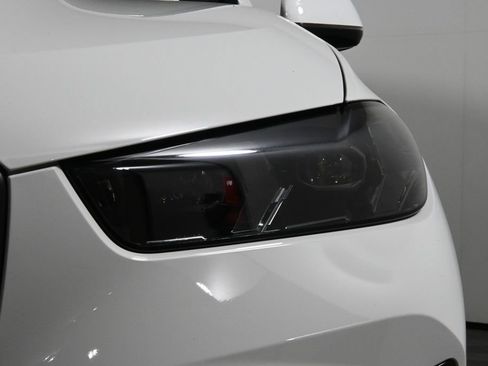 Used 2026 BMW X5 xDrive40i w/ M Sport Package image 11