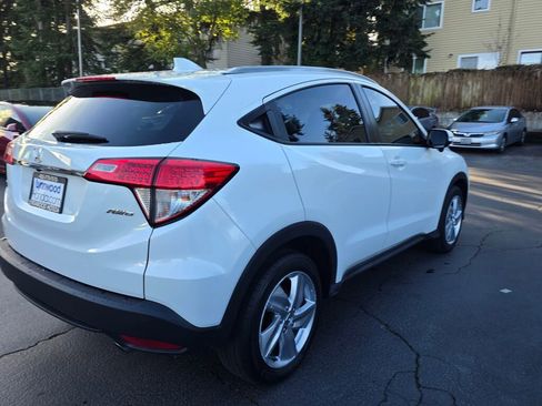 Used 2019 Honda HR-V EX image 17