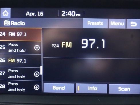 Used 2018 Kia Sportage EX image 16