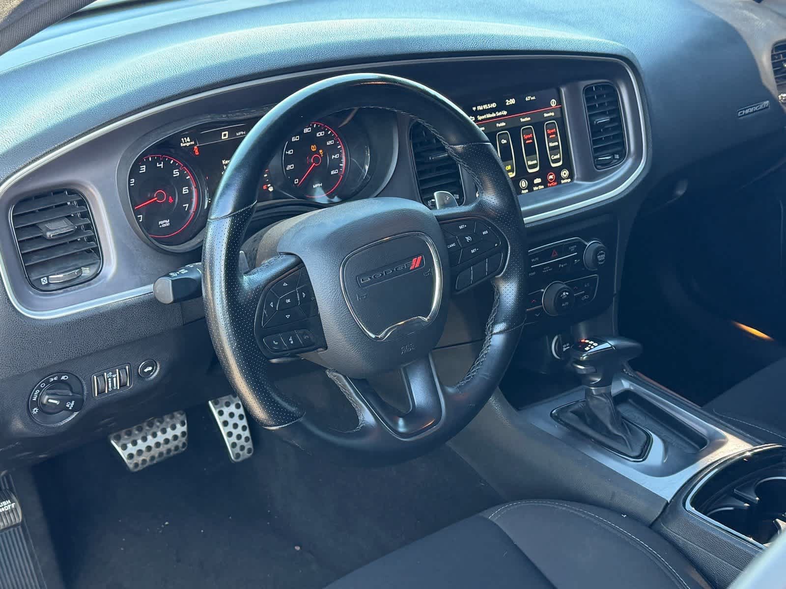 Used 2022 Dodge Charger R/T w/ Driver Convenience Group RWD image 7