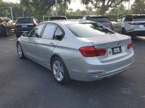 Used 2016 BMW 328i xDrive Sedan AWD/4WD image 3