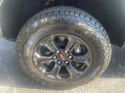 New 2025 GMC Canyon Elevation w/ Convenience Package image 36