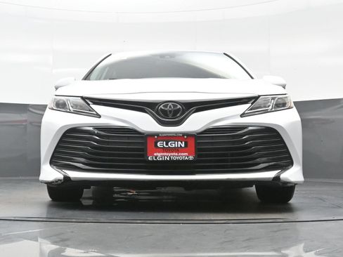 Used 2019 Toyota Camry LE w/ Convenience Package FWD image 26