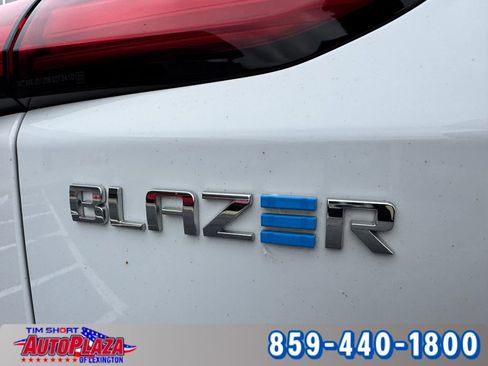 Used 2024 Chevrolet Blazer EV LT AWD/4WD image 19