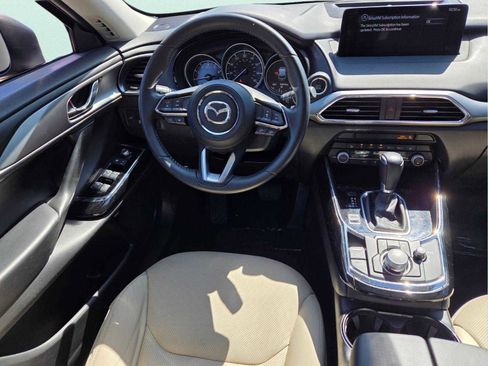 Used 2021 MAZDA CX-9 Touring w/ Touring Premium Package FWD image 11