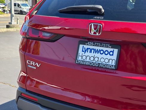 Used 2024 Honda CR-V Sport image 12