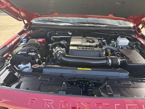 Used 2023 Nissan Frontier SV RWD image 27