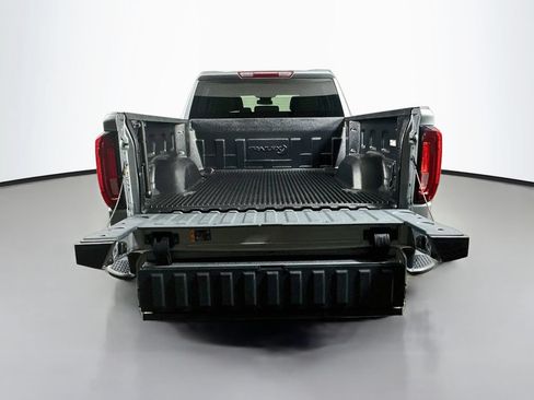 Used 2025 GMC Sierra 1500 SLT AWD/4WD image 37