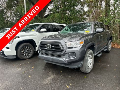 Used 2022 Toyota Tacoma SR image 1