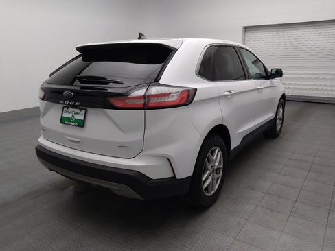 Used 2023 Ford Edge SEL image 9
