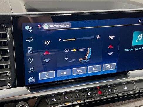 New 2026 Chevrolet Silverado 1500 LTZ w/ LTZ Premium Package AWD/4WD image 16