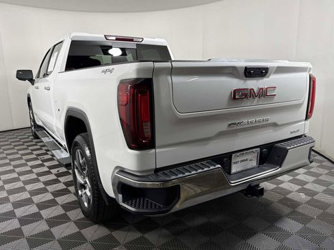 Used 2023 GMC Sierra 1500 SLT w/ SLT Premium Package image 4