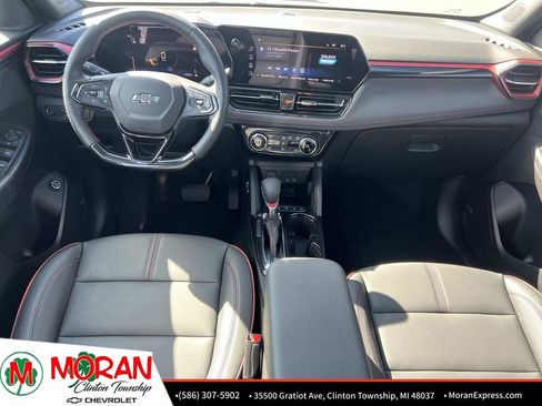 Certified 2025 Chevrolet TrailBlazer RS w/ Convenience Package image 15