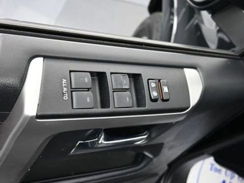 Used 2024 Toyota 4Runner SR5 image 11