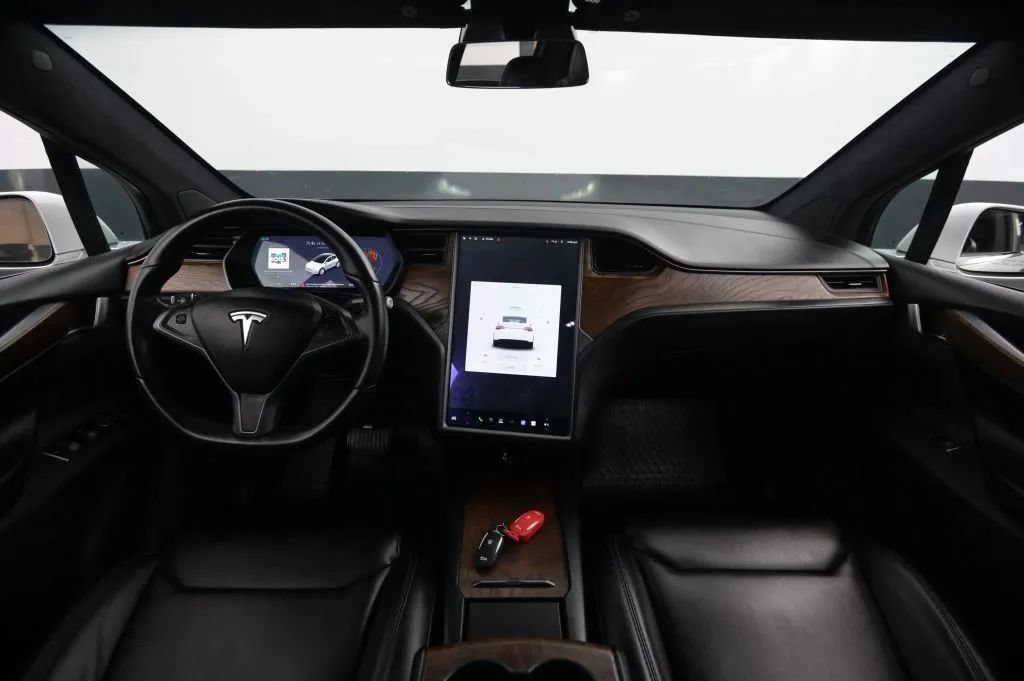 Used 2020 Tesla Model X Long Range AWD/4WD image 29