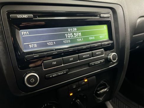 Used 2014 Volkswagen Jetta S FWD image 14