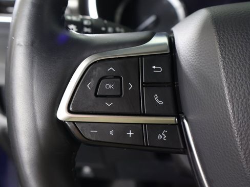 Used 2020 Toyota Highlander Limited image 43