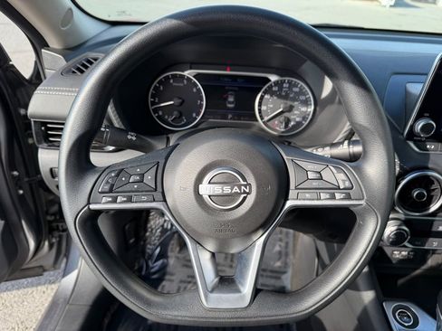 Used 2024 Nissan Sentra SV image 22