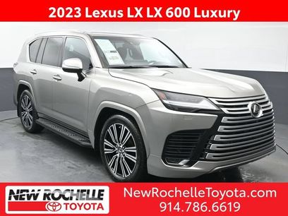 Used 2023 Lexus LX 600 4WD w/ Luxury Package
