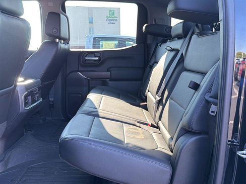 Used 2019 GMC Sierra 1500 SLT w/ SLT Premium Plus Package AWD/4WD image 15