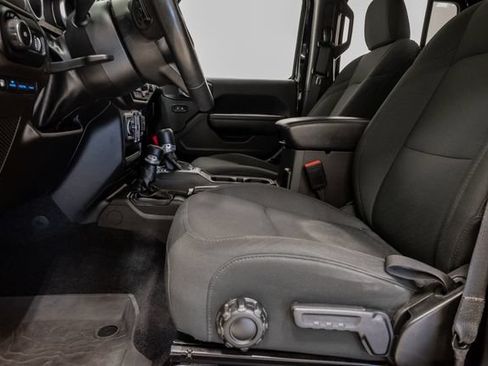 Used 2023 Jeep Wrangler Unlimited w/ Cold Weather Group AWD/4WD image 11