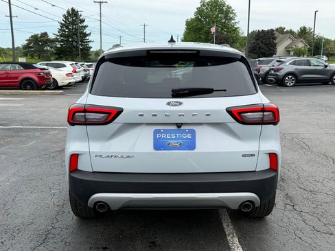 Used 2025 Ford Escape Platinum w/ Premium Technology Package AWD/4WD image 23