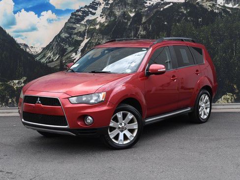 Used 2012 Mitsubishi Outlander SE AWD/4WD image 6