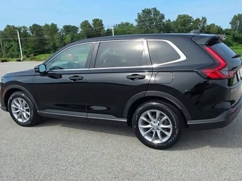 Used 2025 Honda CR-V EX image 5