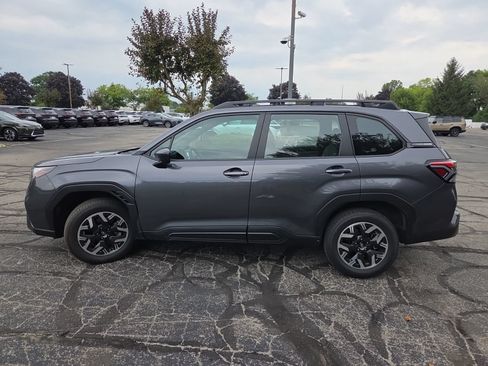 Certified 2026 Subaru Forester AWD/4WD image 10