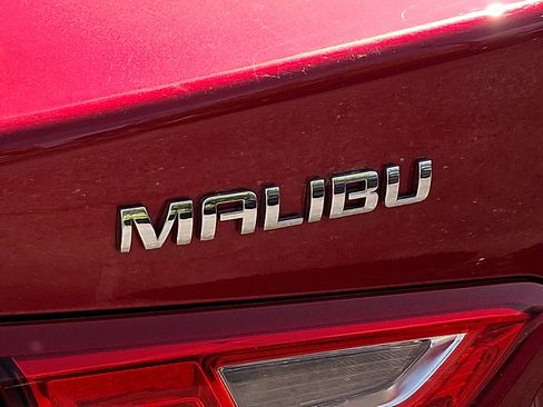 Used 2024 Chevrolet Malibu LT image 30