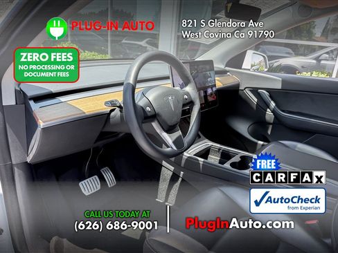 Used 2022 Tesla Model Y Performance AWD/4WD image 9