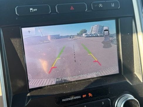 Used 2020 Ford F150 Lariat w/ Equipment Group 502A Luxury AWD/4WD image 3