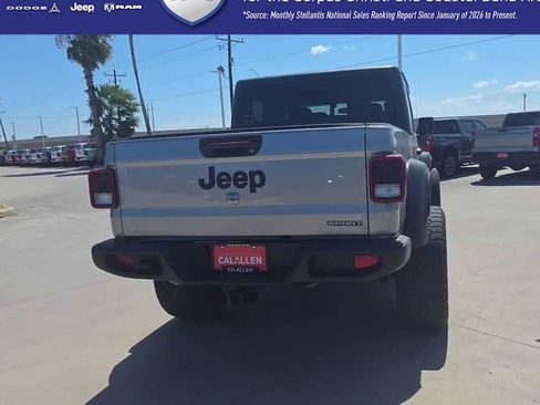 Used 2020 Jeep Gladiator Sport w/ Quick Order Package 24S AWD/4WD image 7