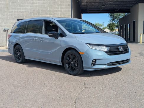 Used 2023 Honda Odyssey Sport image 36