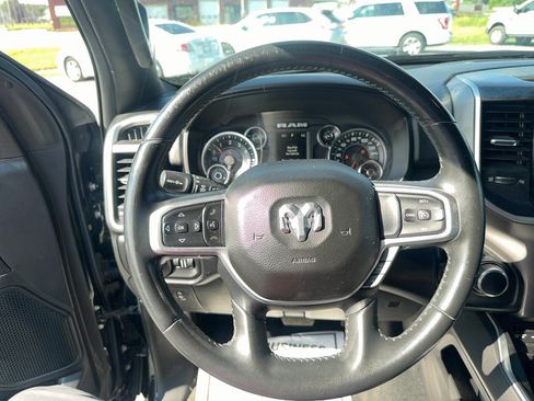 Used 2019 RAM 1500 Big Horn AWD/4WD image 16