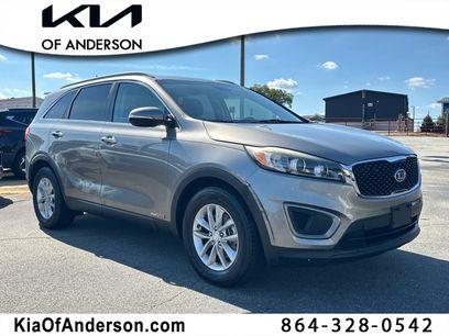 Used 2017 Kia Sorento AWD