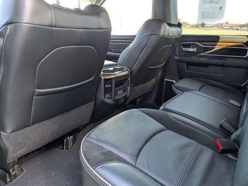 Used 2024 RAM 2500 Laramie image 32