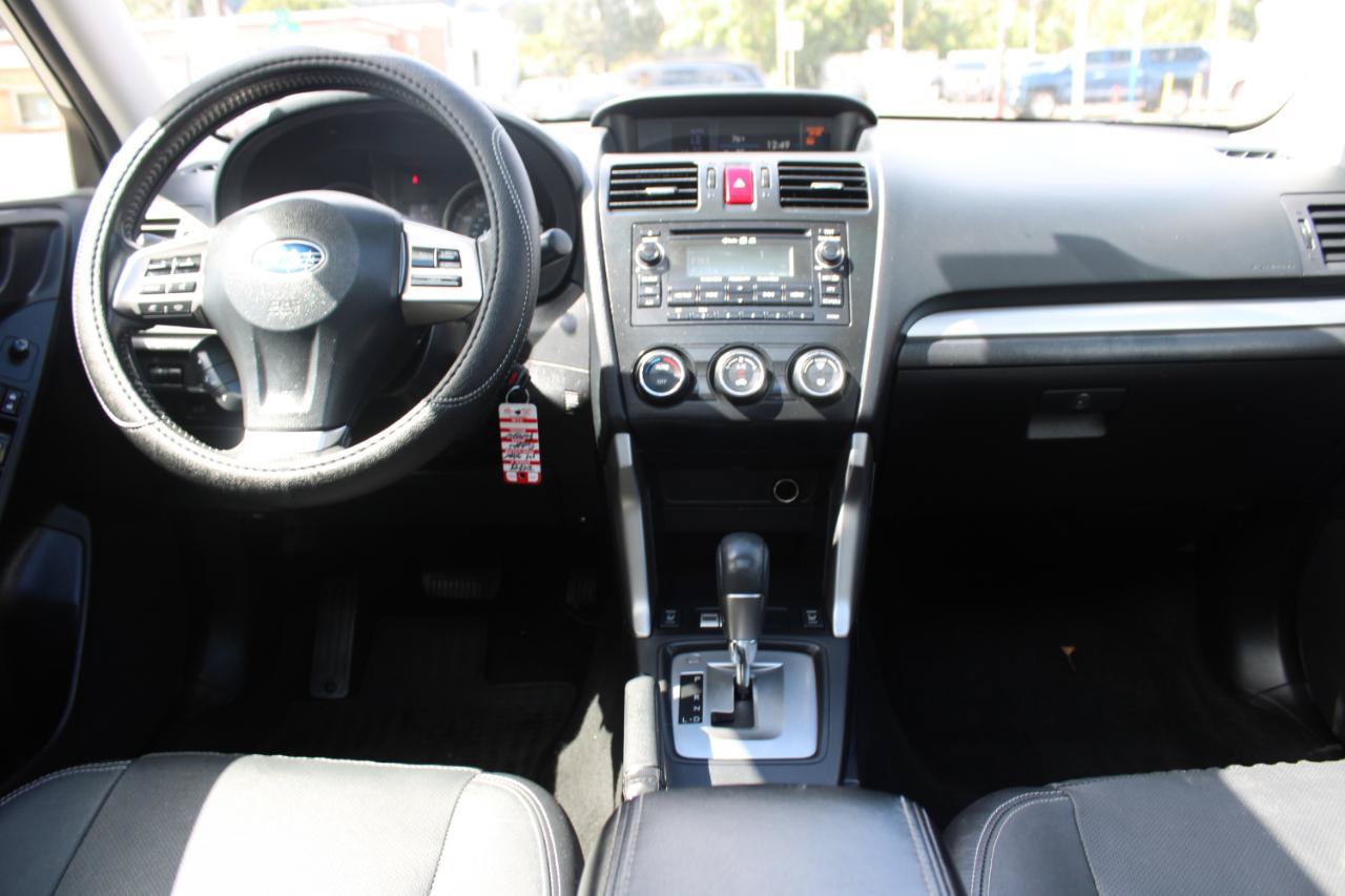 Used 2014 Subaru Forester 2.5i Limited AWD/4WD image 11