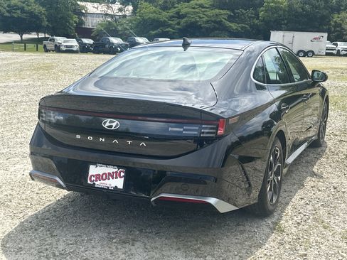 Used 2025 Hyundai Sonata SEL FWD image 5