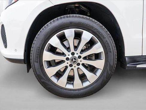 Used 2019 Mercedes-Benz GLS 450 4MATIC image 9