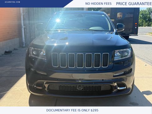 Used 2012 Jeep Grand Cherokee SRT8 w/ Luxury Group II AWD/4WD image 9