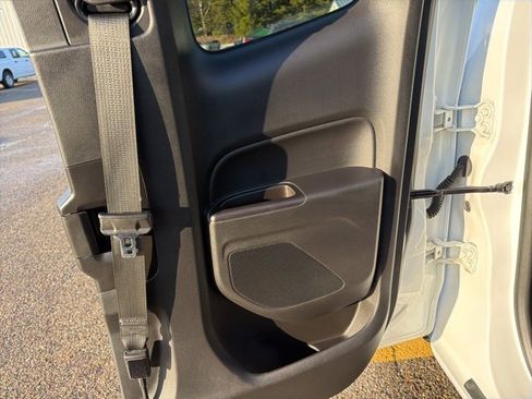 Used 2019 Chevrolet Colorado LT w/ Redline Special Edition image 31